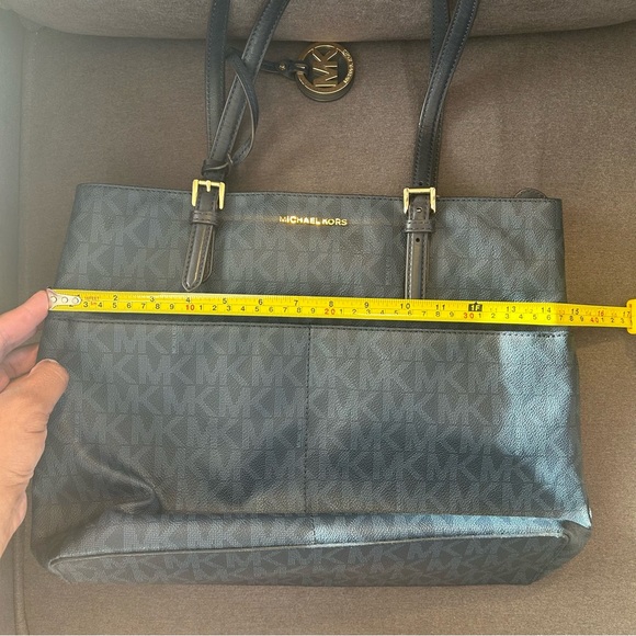 Michael Kors Women’s Large Blue Leather Tote Bag - Picture 10 of 10